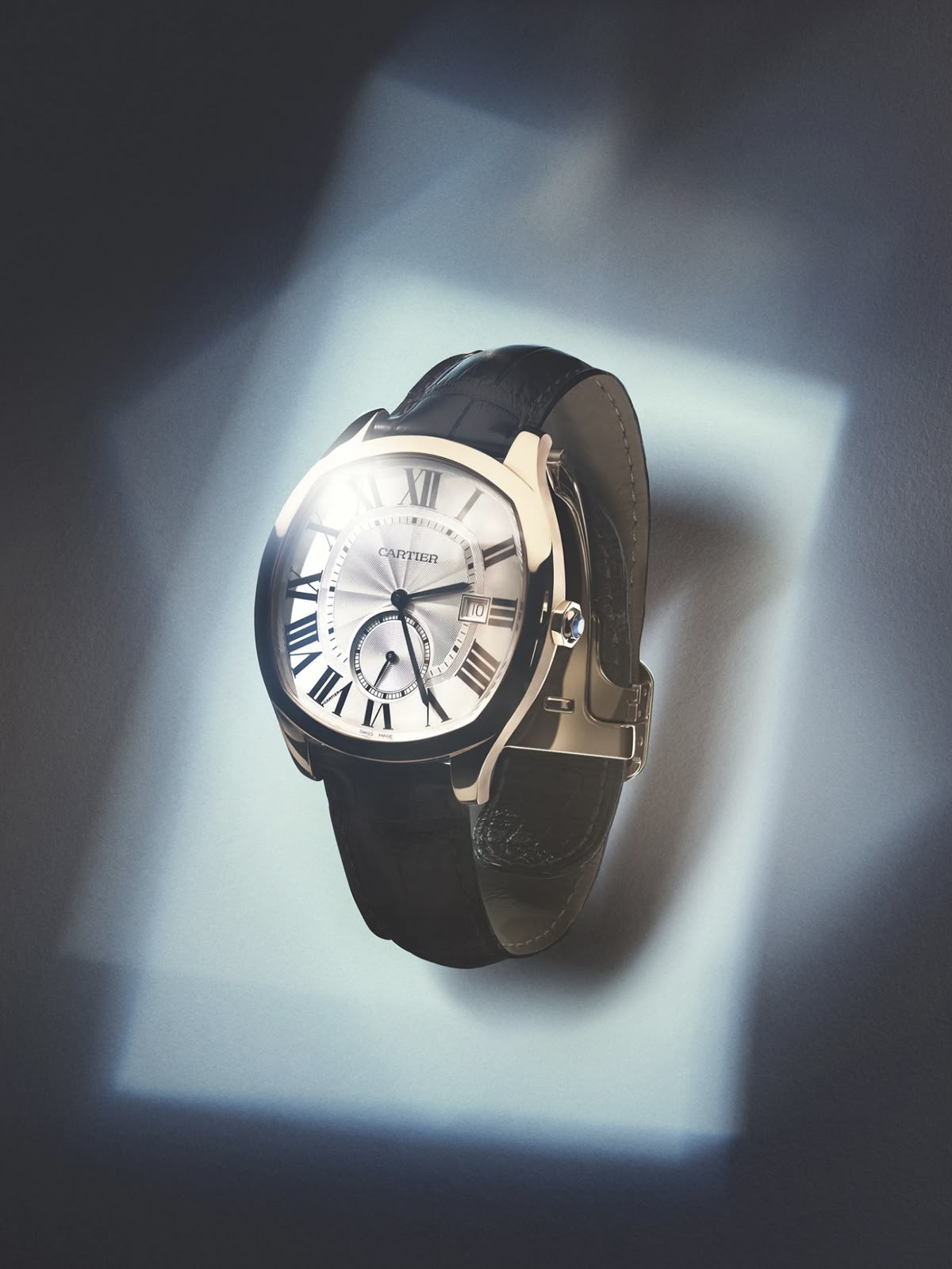 Luxury Gold Watch Spotlight Product Shot Genflow template preview