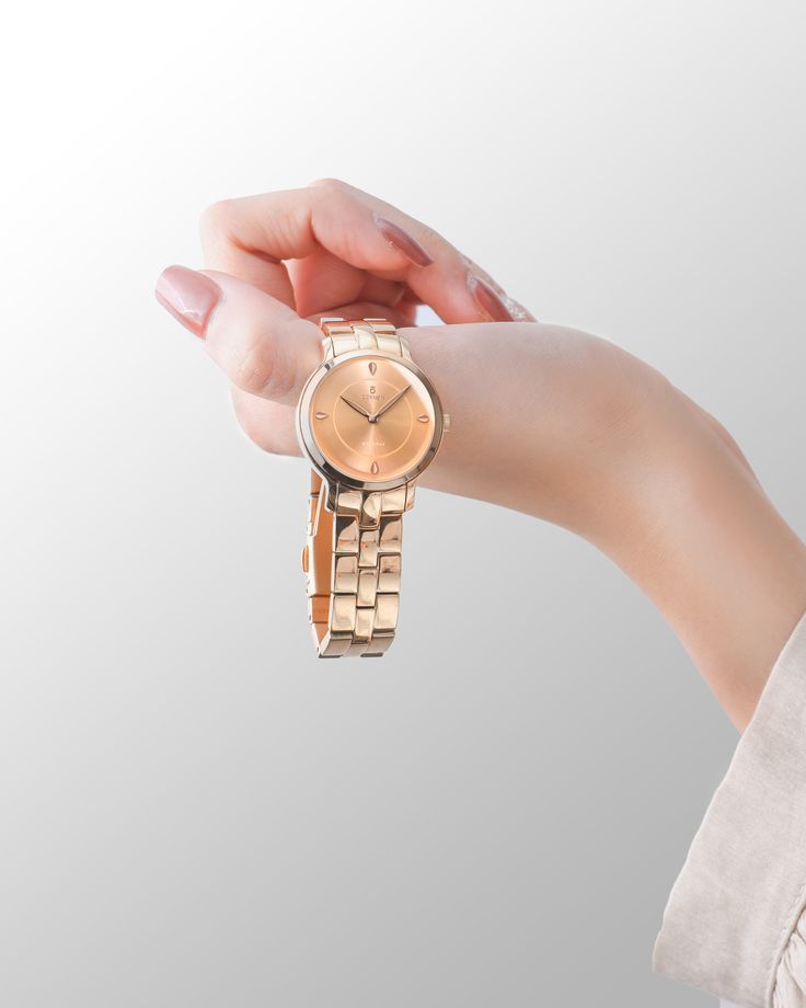Minimalist Gold Wristwatch Hand Display Genflow template preview