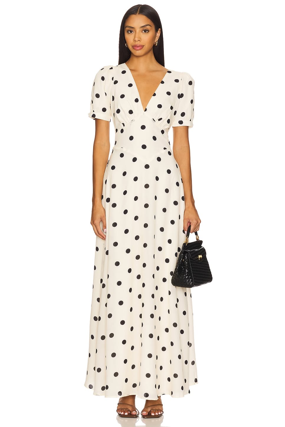 Elegant Polka Dot Maxi Dress Studio Genflow 模板預覽