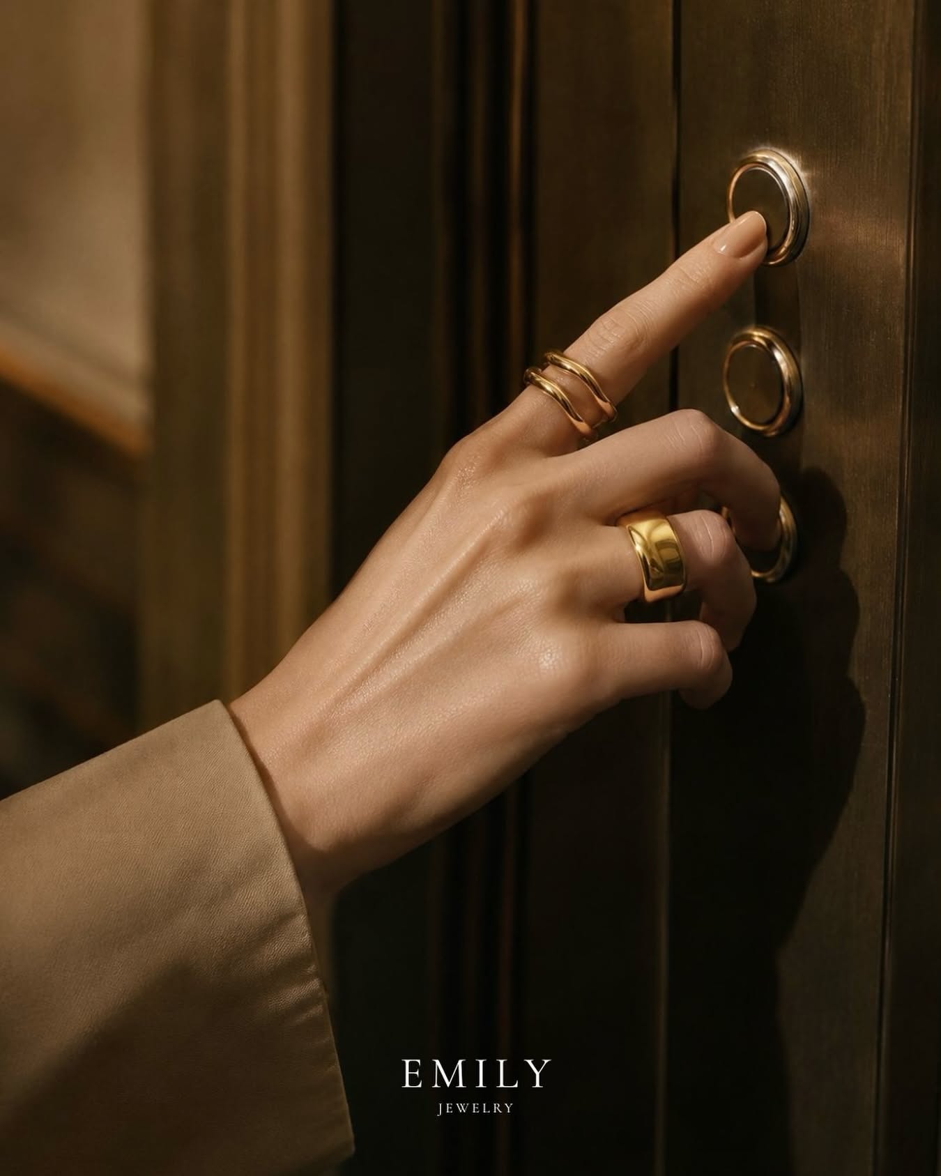 Luxury Jewelry Elevator Button Scene Genflow 模板预览