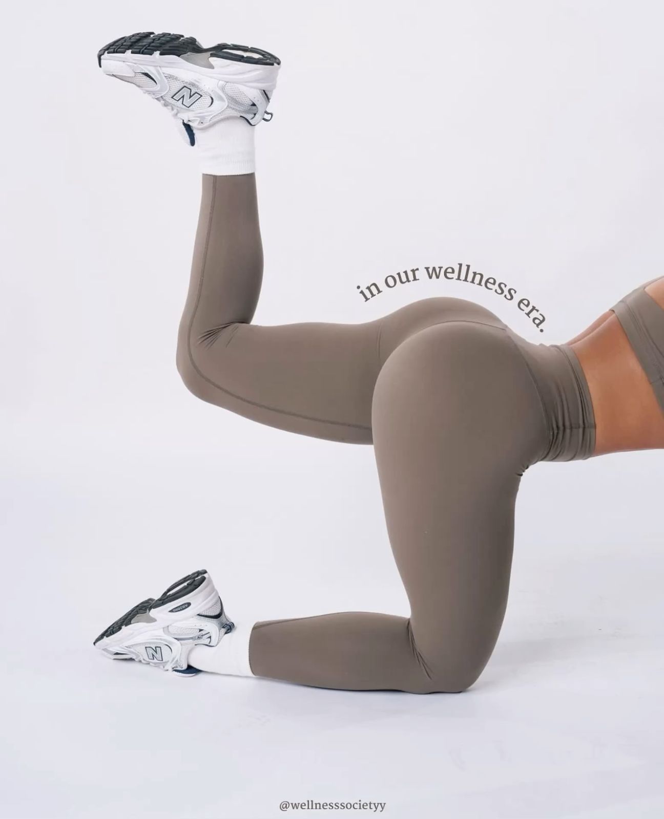 Leggings Product Photography 0021 Creative Design Generator Genflow template preview