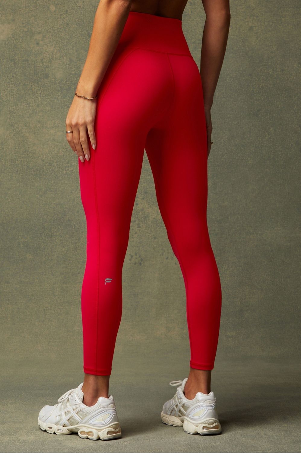 Define PowerHold® High-Waisted Legging Creative Design Generator Genflow テンプレートプレビュー