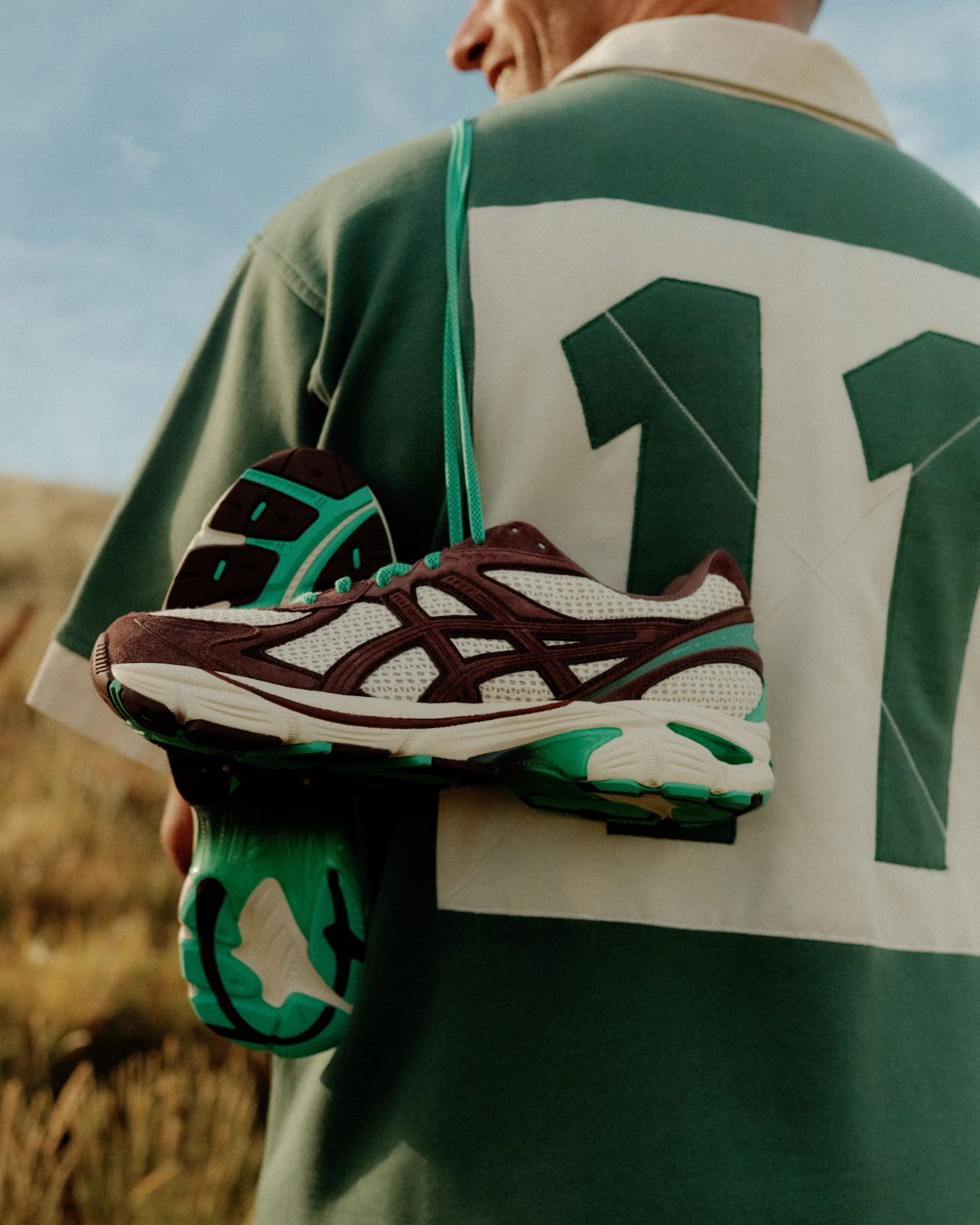 Sport Footwear Photography 0171 Creative Design Generator Genflow template preview