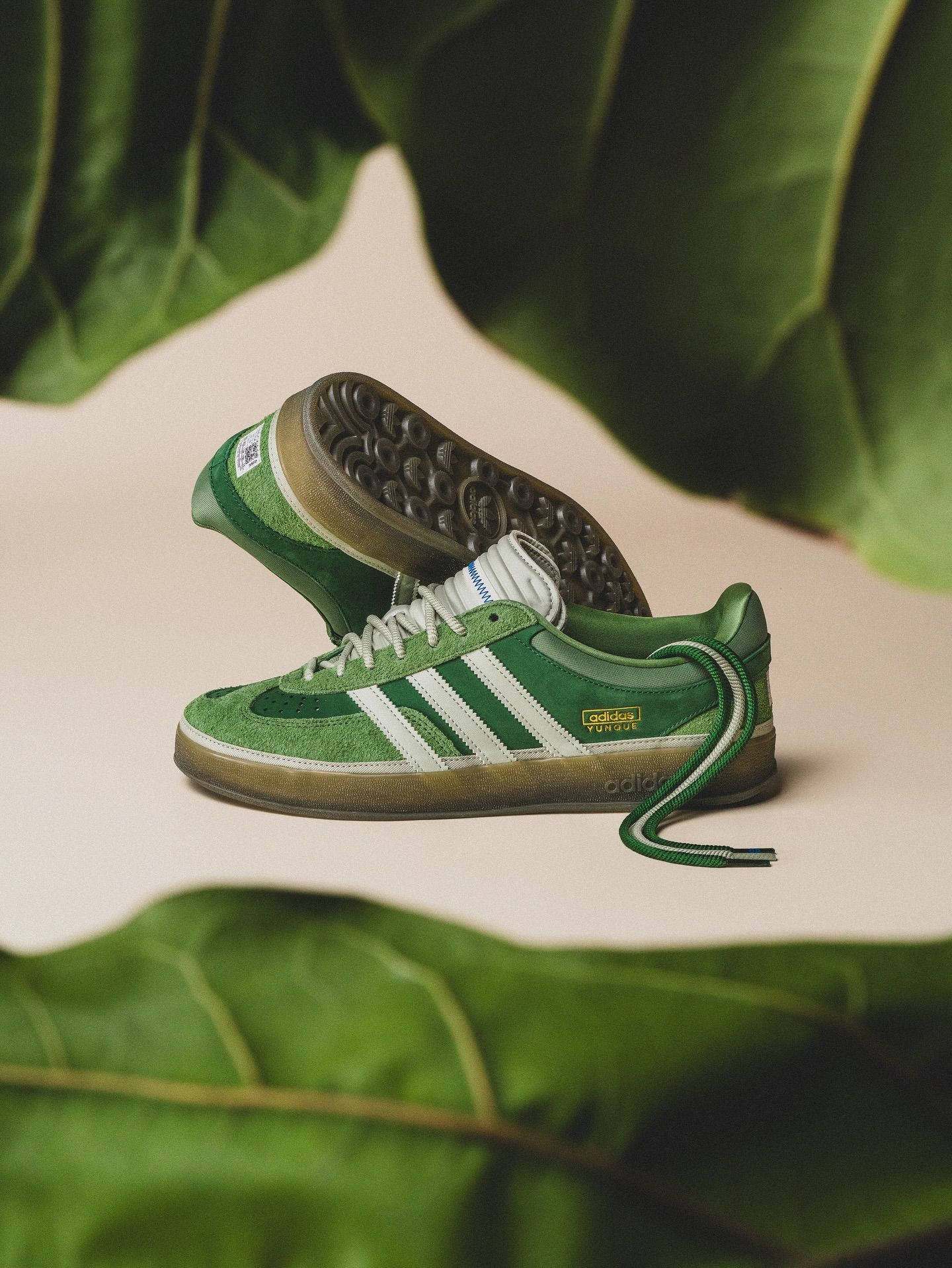 Sport Footwear Photography 0194 Creative Design Generator Genflow テンプレートプレビュー