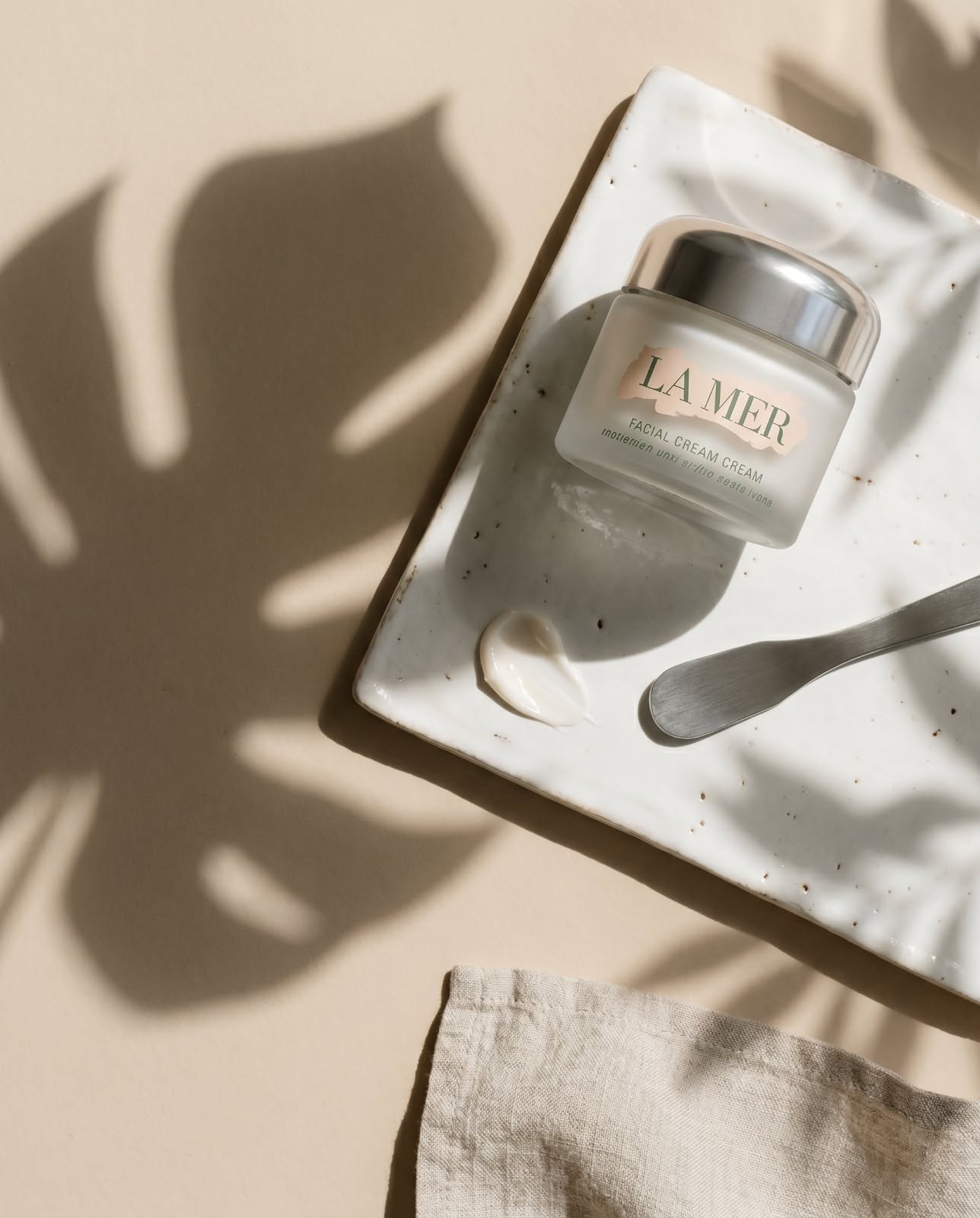 Skincare Product Photography 0025 Creative Design Generator Genflow template preview