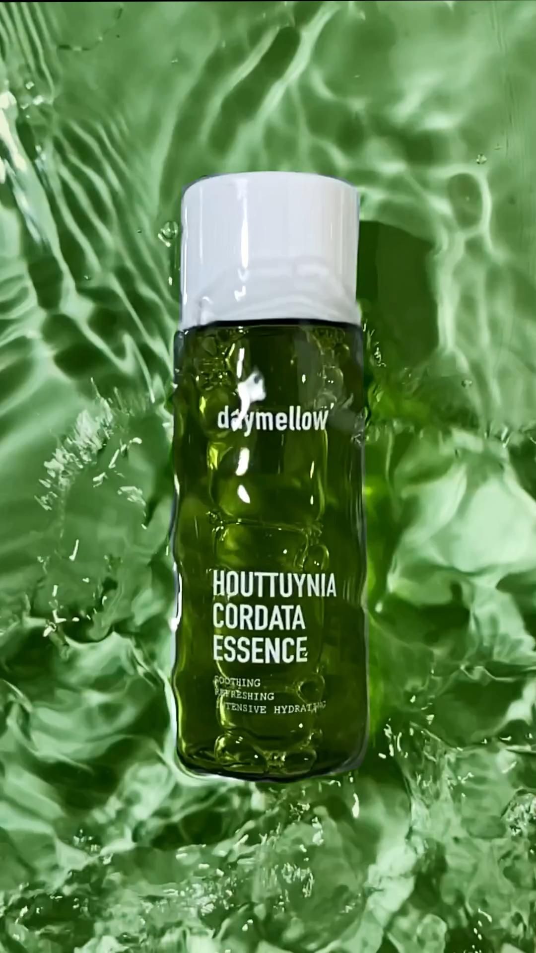 Product Video For Face Tonic Creative Design Generator Genflow テンプレートプレビュー