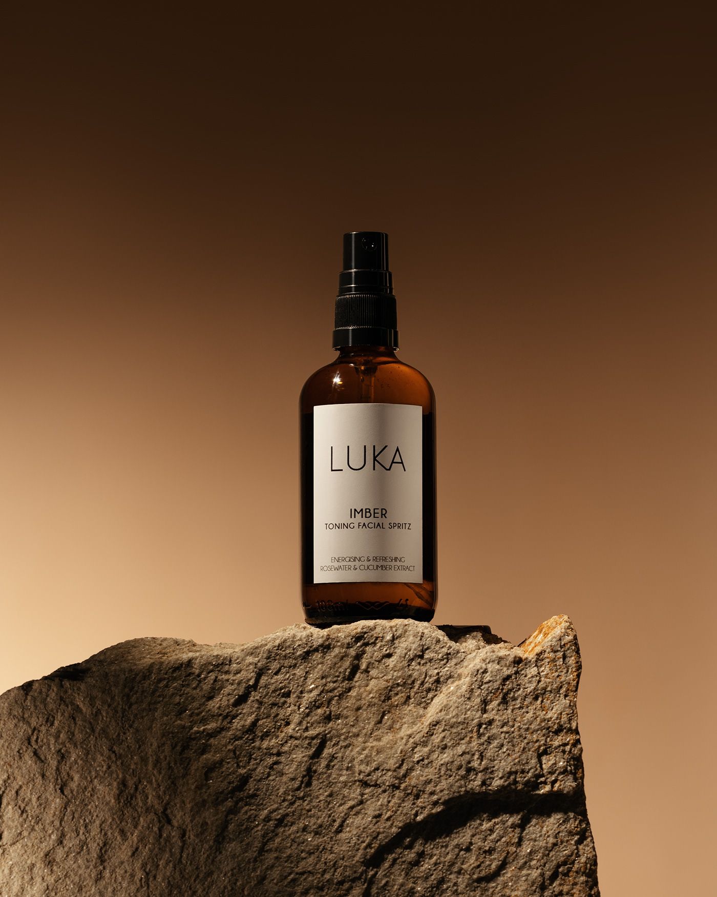 This Contains: Promotional Product Photography Of The Product. Brown Skincare Spray LUCA I Creative Design Generator Genflow テンプレートプレビュー