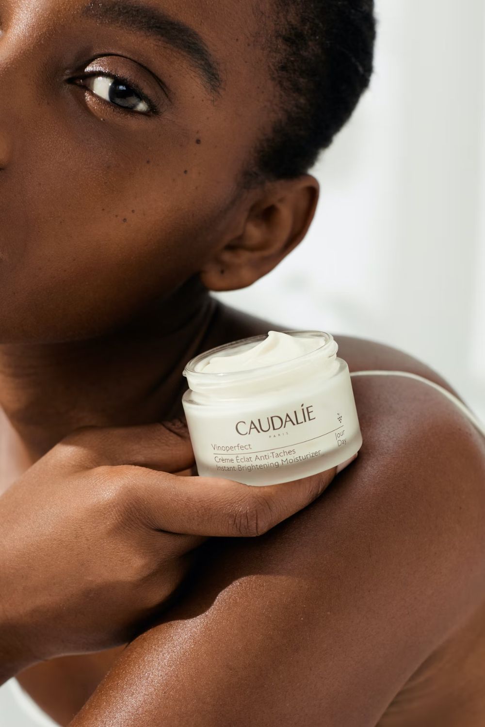 A Facelift For France's Pioneer Natural Skincare Brand | Base Design Creative Design Generator Genflow テンプレートプレビュー