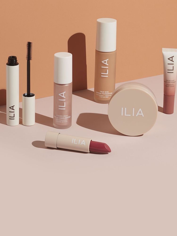 Beauty Makeup Product Photo 0197 Creative Design Generator Genflow 模板預覽