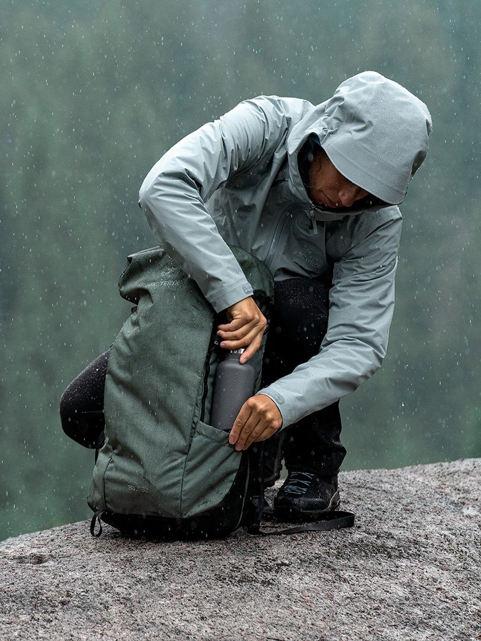 Arc'teryx Unisex Shell Jackets | Arc'teryx Norway Creative Design Generator Genflow 模板預覽
