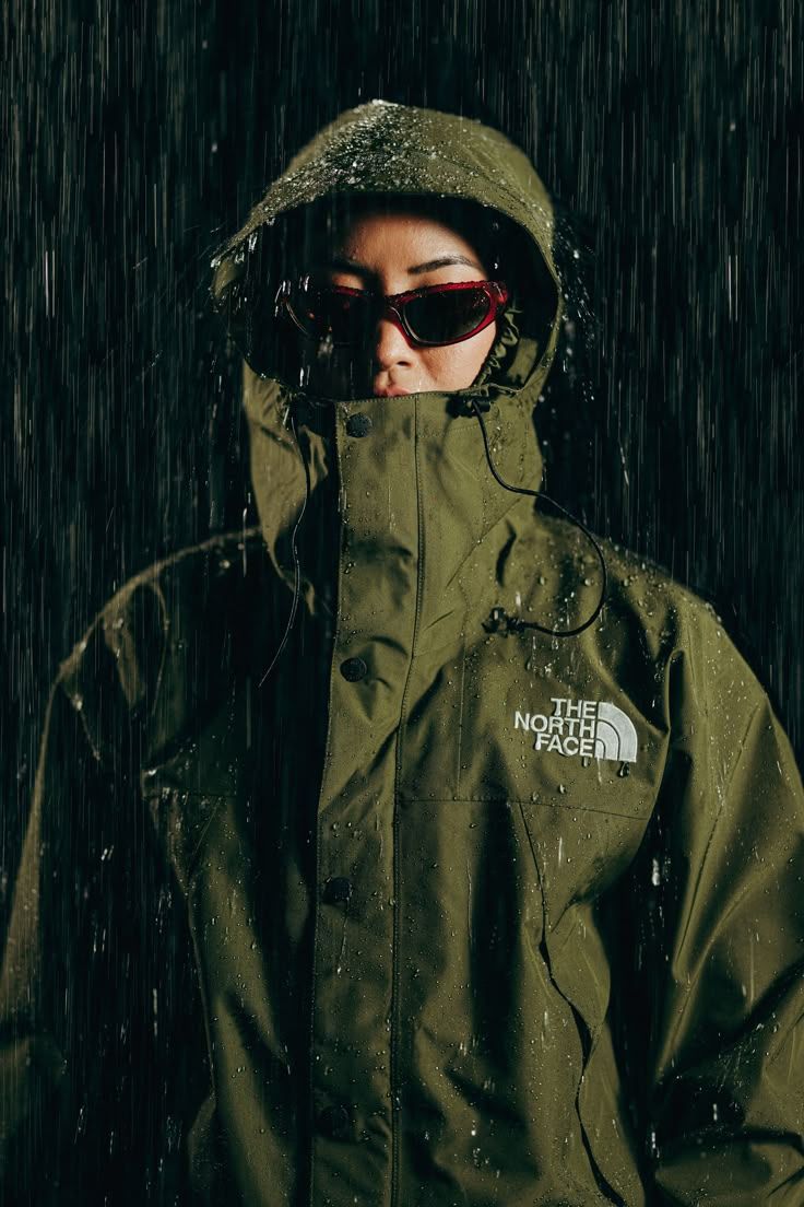 Sport Outdoor Jacket Photo 0152 Creative Design Generator Genflow テンプレートプレビュー
