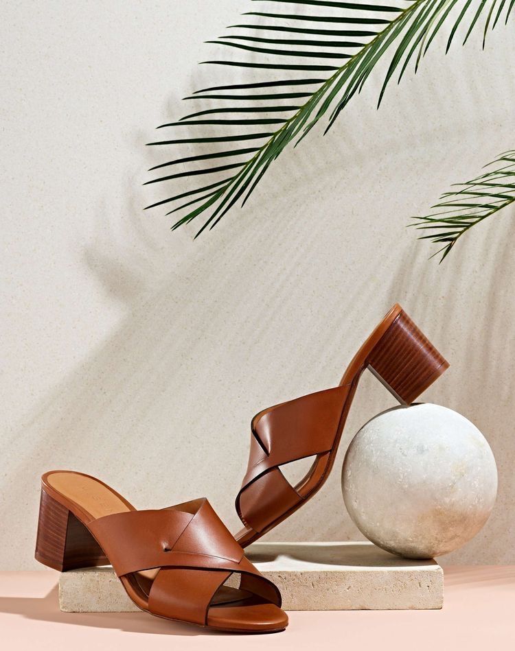 Summer Sandal Photo 0073 Creative Design Generator Genflow template preview