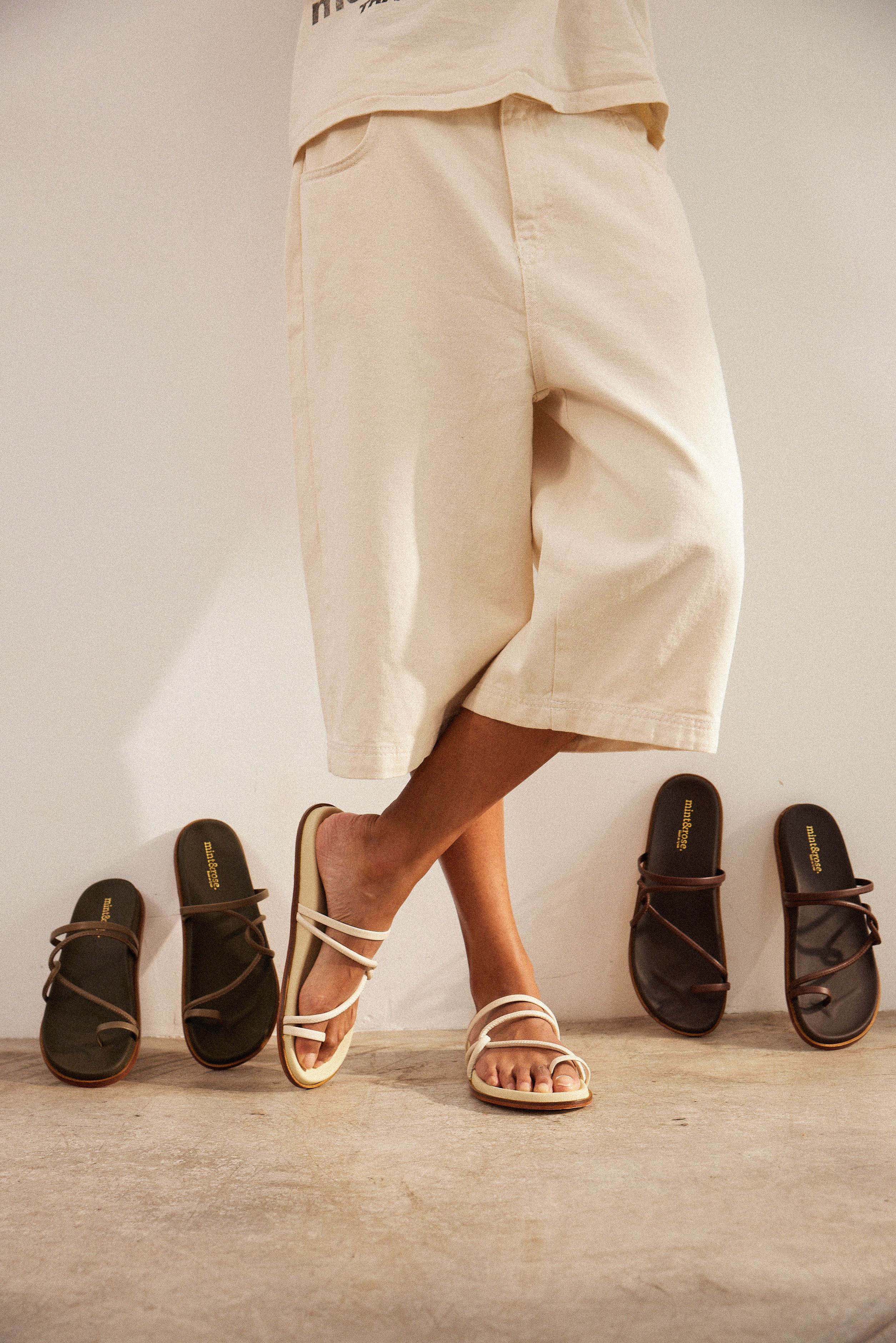 Summer Sandal Photo 0163 Creative Design Generator Genflow テンプレートプレビュー